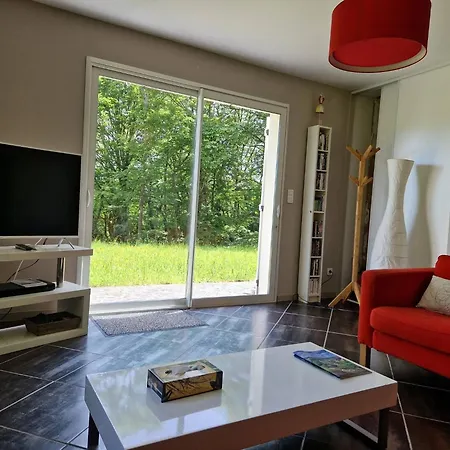 펜션 La Maioun, Entouree De La Foret Au Calme *